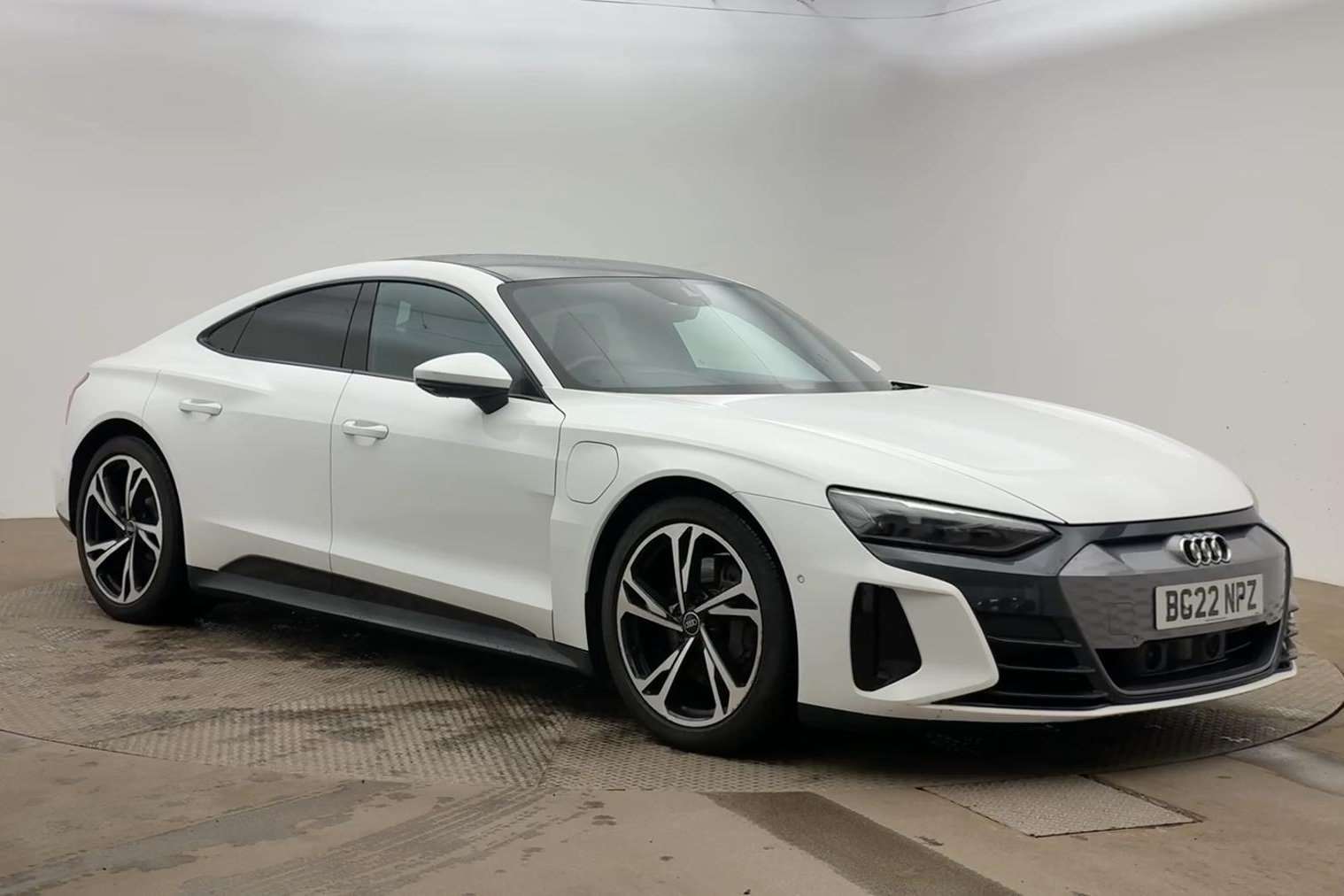 E-Tron GT