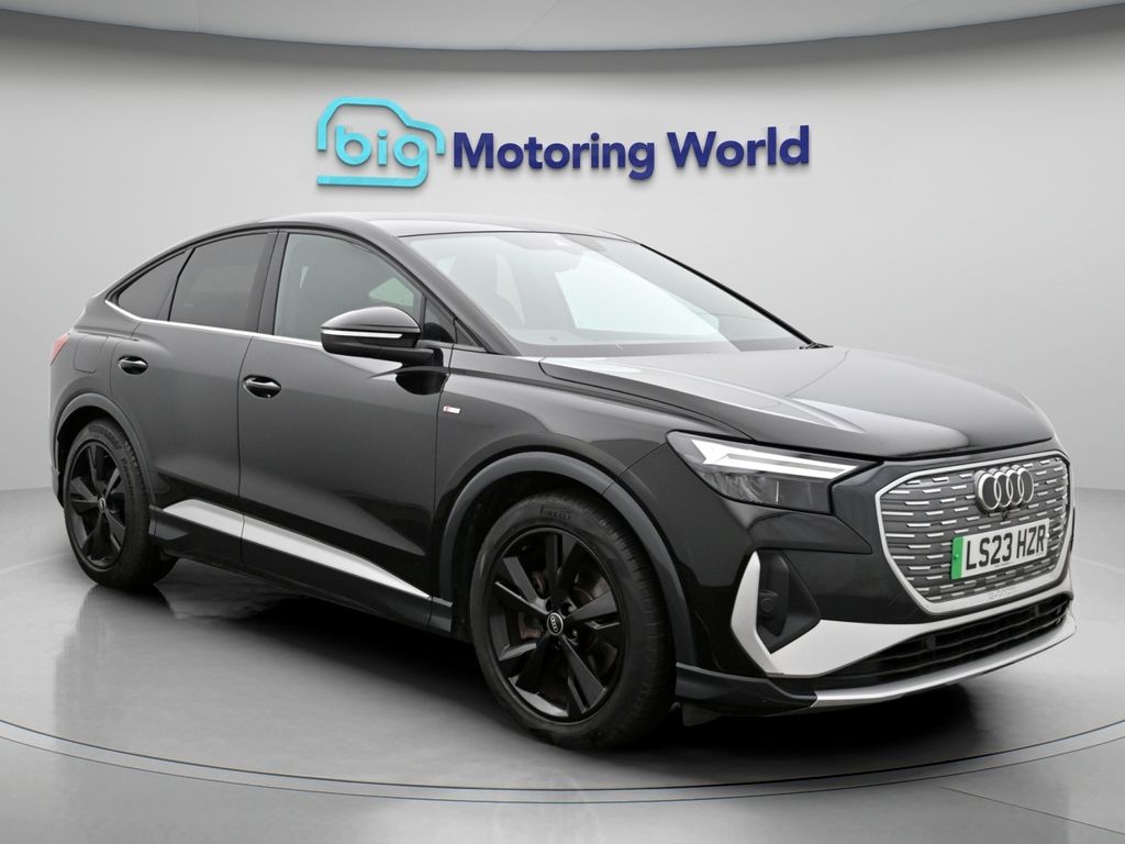 Q4 Sportback e-tron