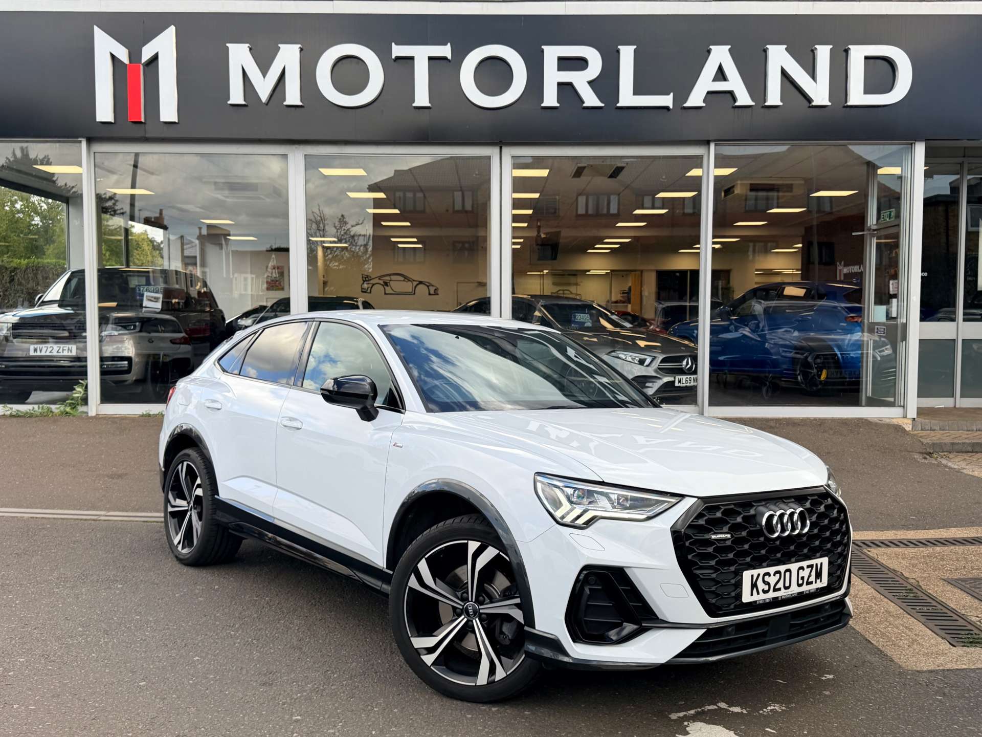 Q3 Sportback