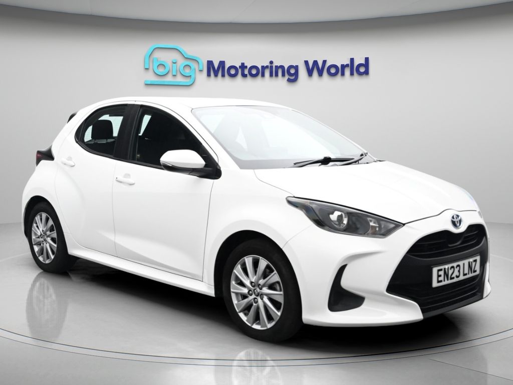 Yaris