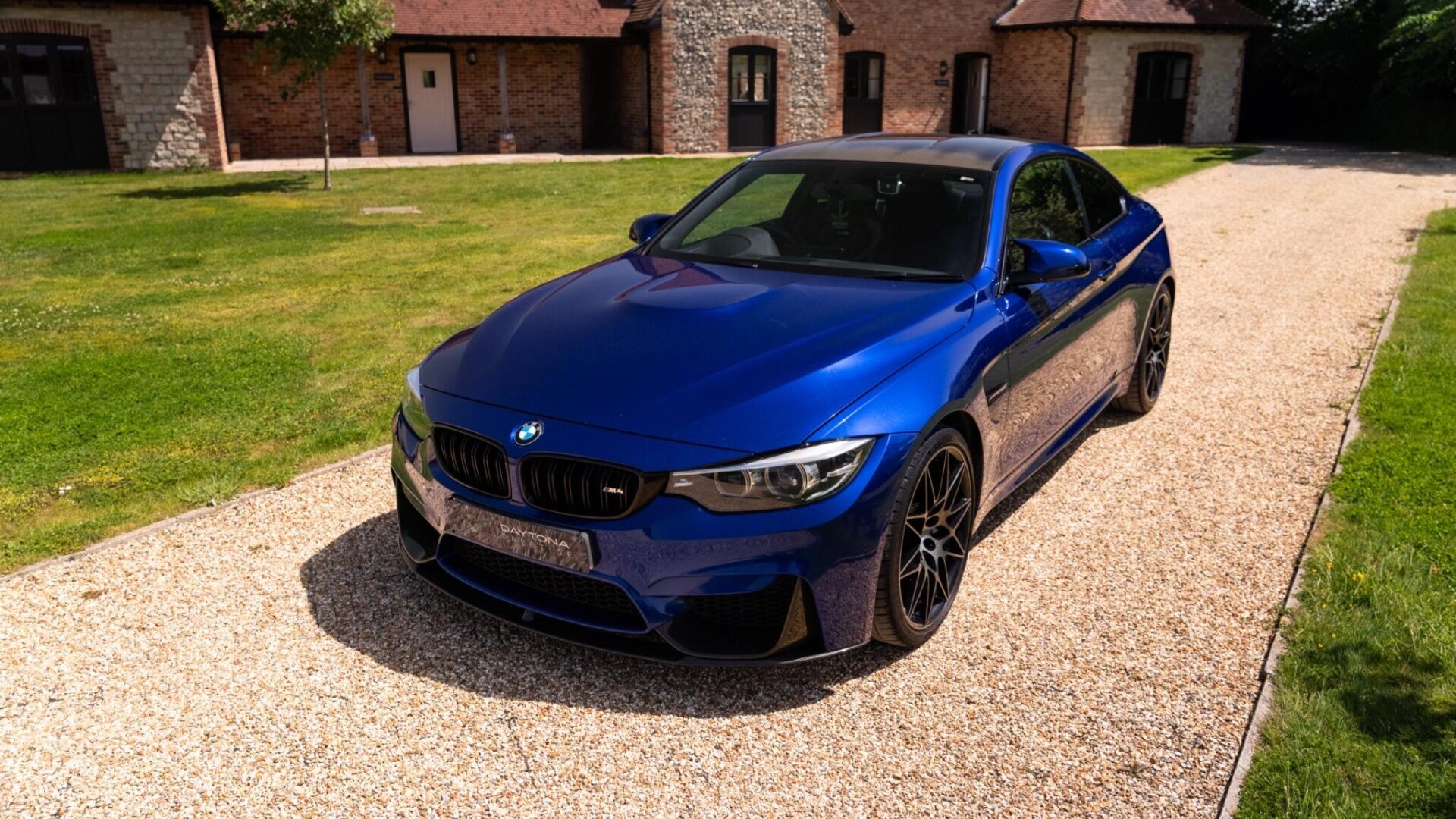 M4