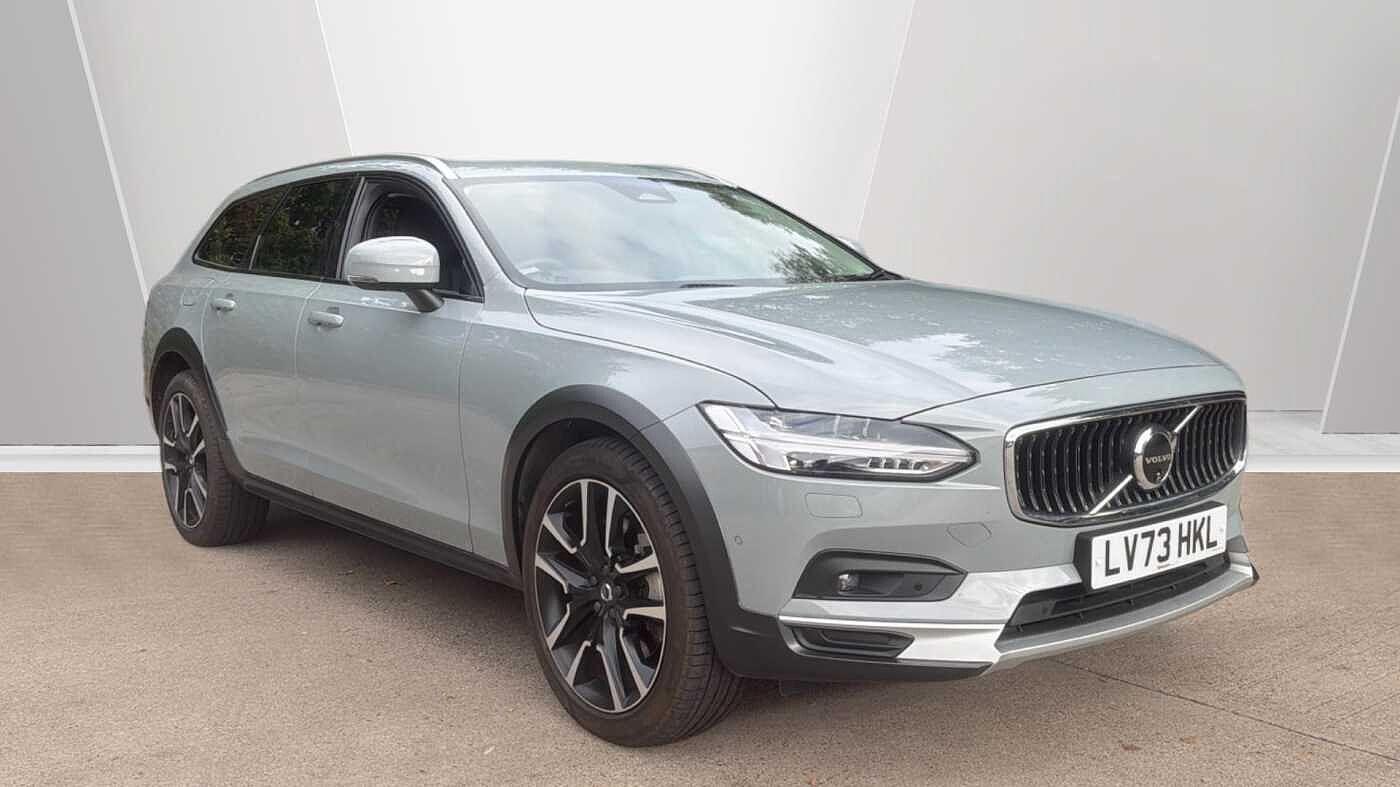 V90 Cross Country