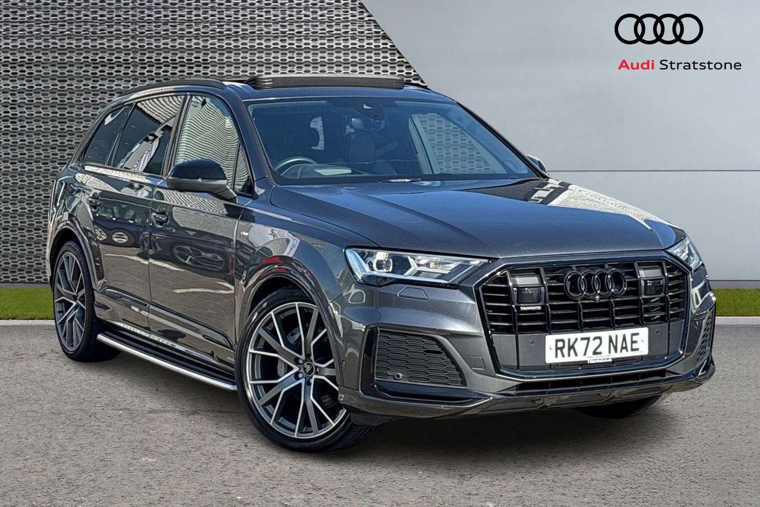 Q7