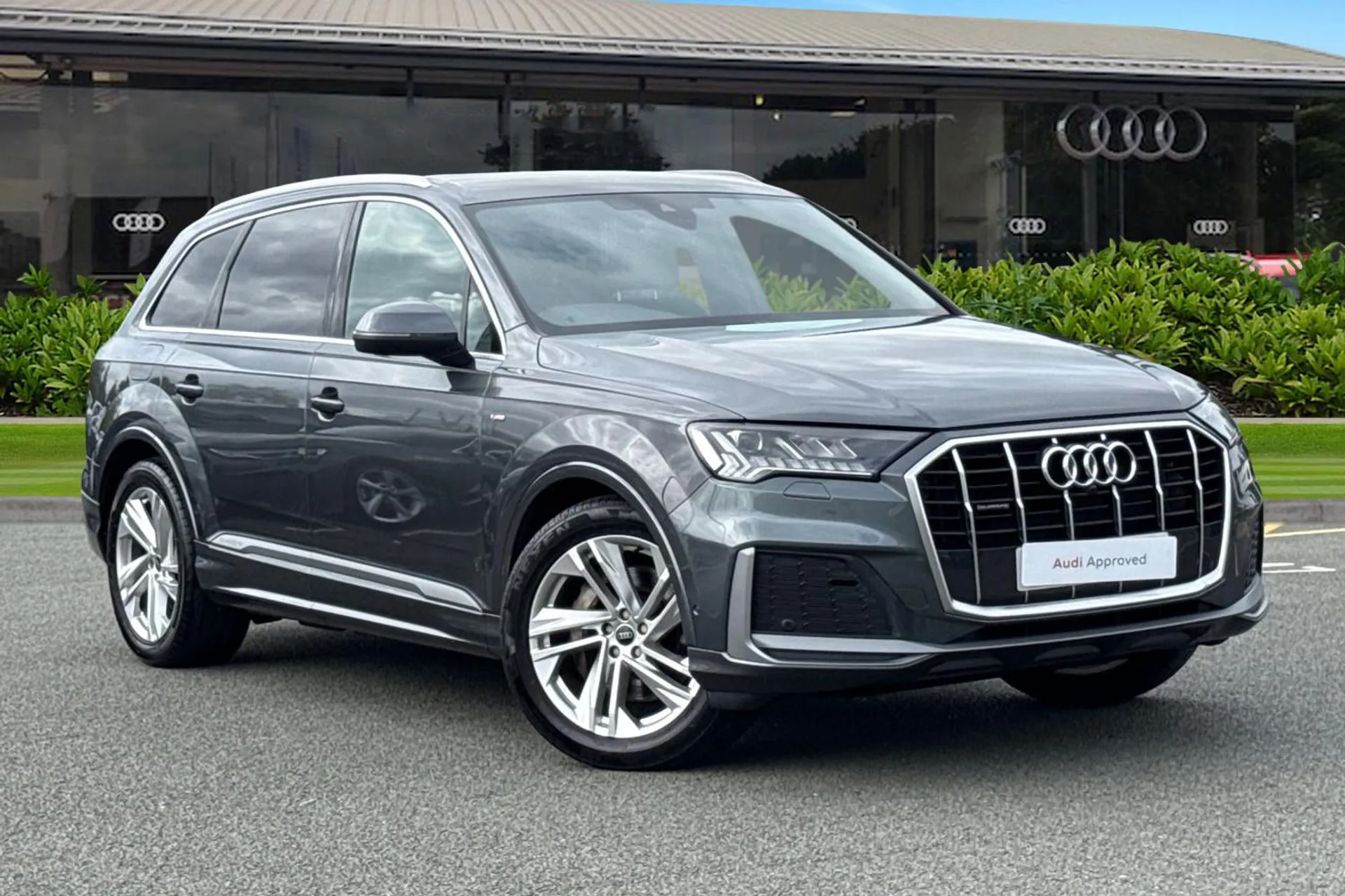 Q7