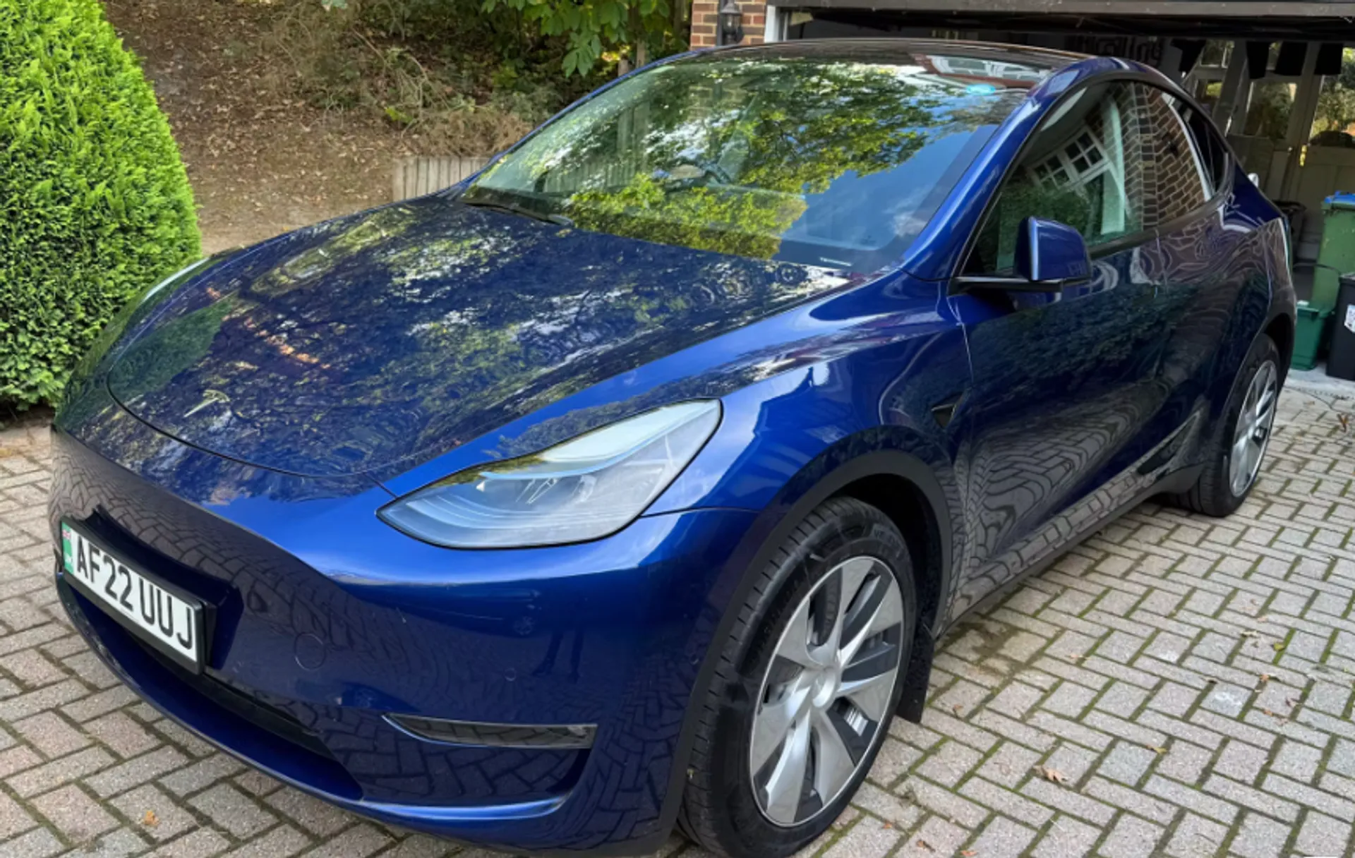 Model Y Premium