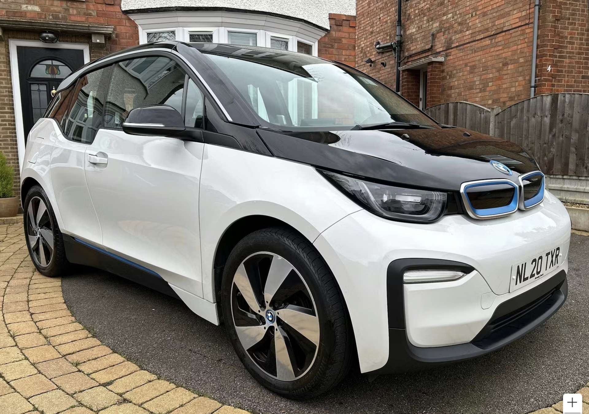i3