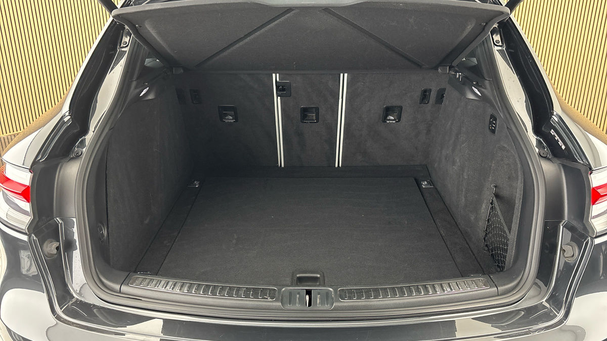 2023 Porsche Macan